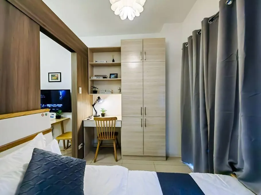 1Br Unit Condotel W Balcony Fame Residences -Fm08 Manila Philippines