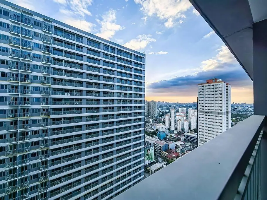Apartment 1Br Unit Condotel W Balcony Fame Residences -Fm08 Manila
