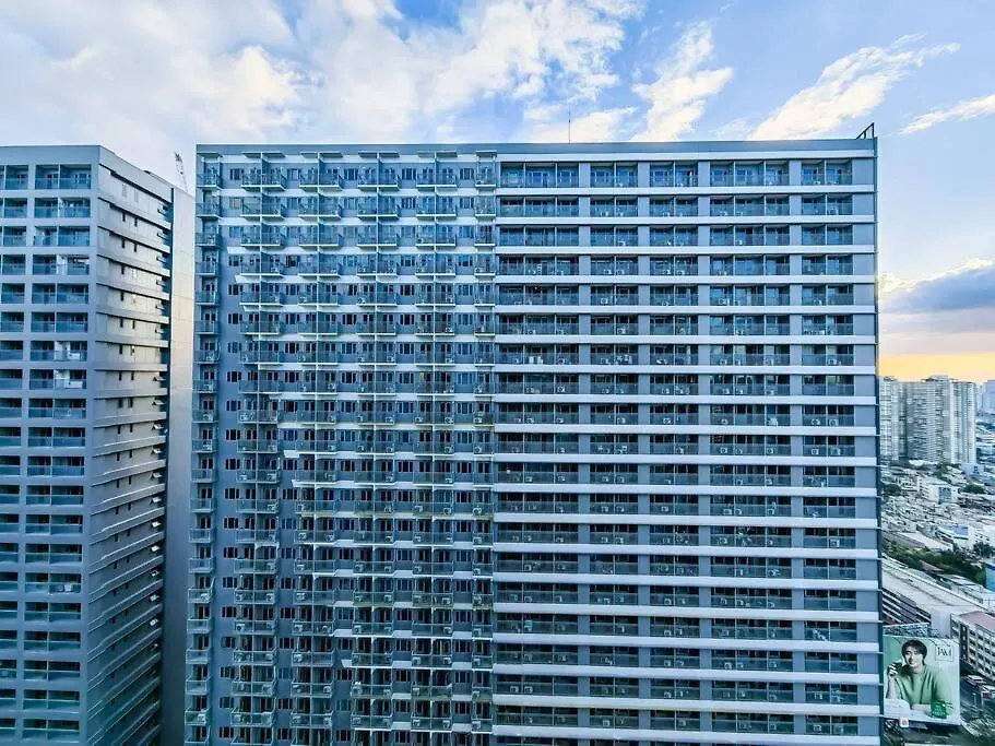 1Br Unit Condotel W Balcony Fame Residences -Fm08 Manila 0*,  Philippines