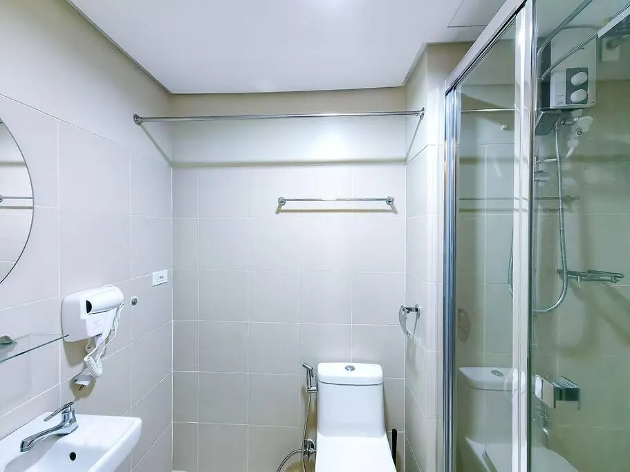 1Br Unit Condotel W Balcony Fame Residences -Fm08 Manila