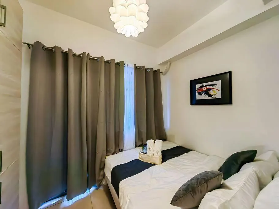 Apartment 1Br Unit Condotel W Balcony Fame Residences -Fm08 Manila