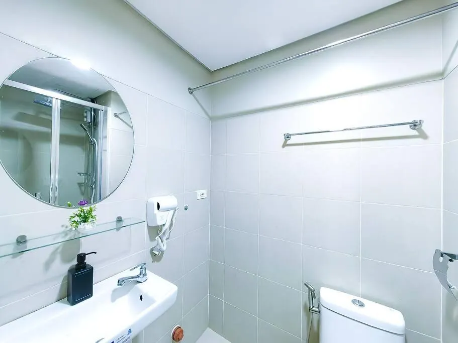Apartment 1Br Unit Condotel W Balcony Fame Residences -Fm08 Manila