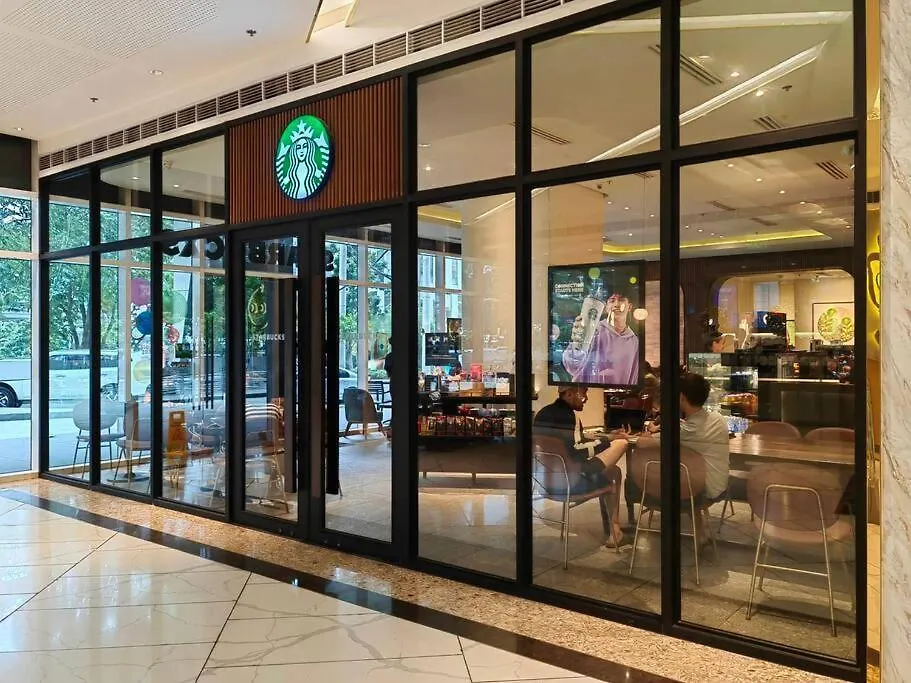 1Br Unit Condotel W Balcony Fame Residences -Fm08 Manila
